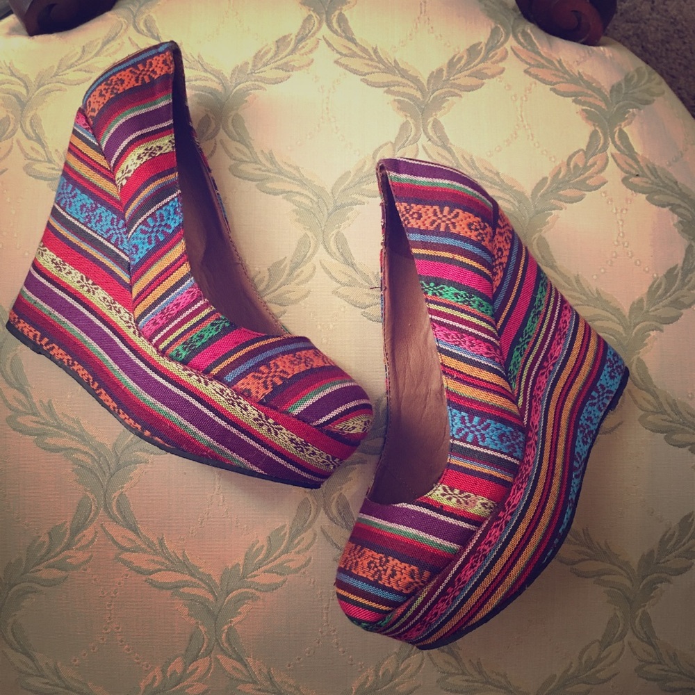 Multi-colored Wedged Shoes